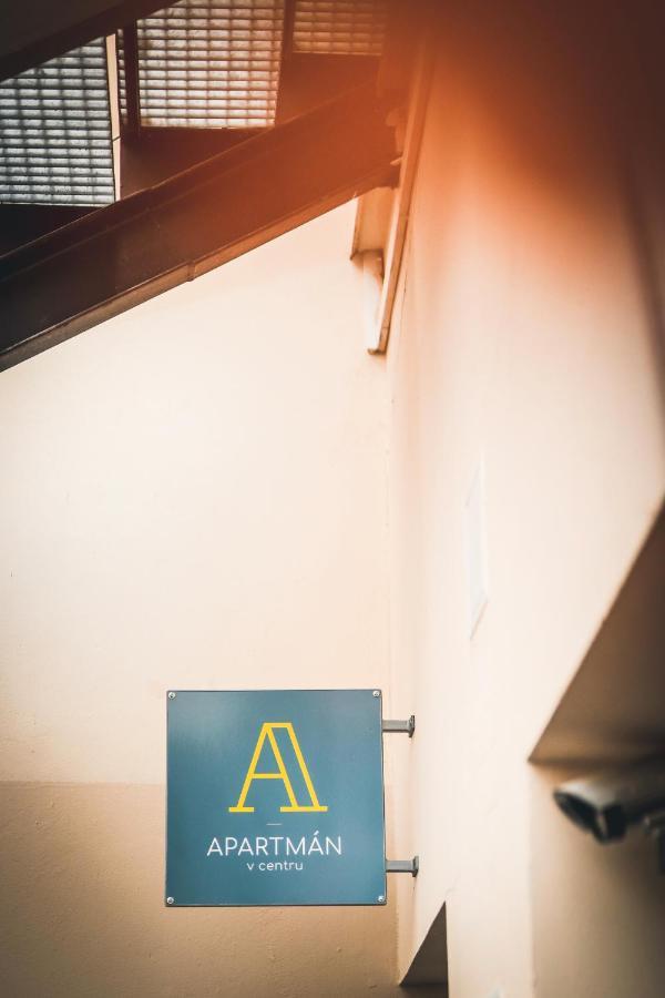 Apartman V Centru Šumperk Buitenkant foto